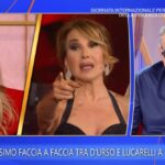 Barbara d’Urso-Lucarelli, querelle a Ballando. Mariotto certo: “C’è finzione”