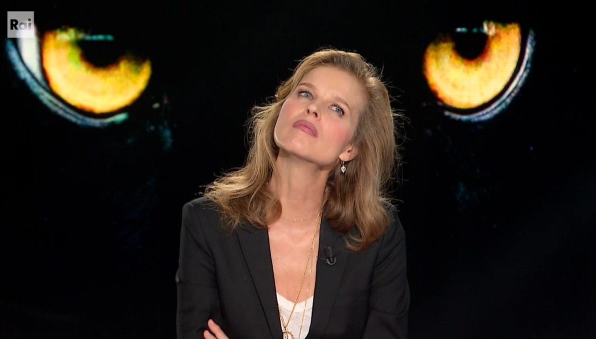 foto eva herzigova belve