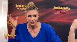 foto martina colombari 27novembre