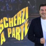 Scherzi a Parte torna su Canale 5: Max Giusti conduttore, iniziate registrazioni