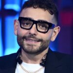 Rocco Hunt in lutto, è morto il nonno: “Speravo non arrivasse questo giorno”