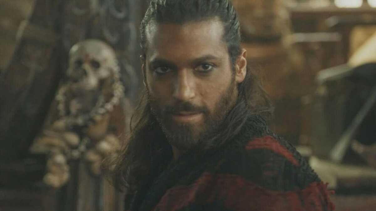 foto Can Yaman 17dicembre