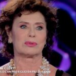 Verissimo, Corinne Clery si sfoga dalla Toffanin: “Mio figlio mi ha denunciata”