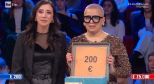 foto cristina affari tuoi