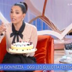 Caterina Balivo interrompe Pino Insegno, che reagisce male: “Non chiamarmi allora”