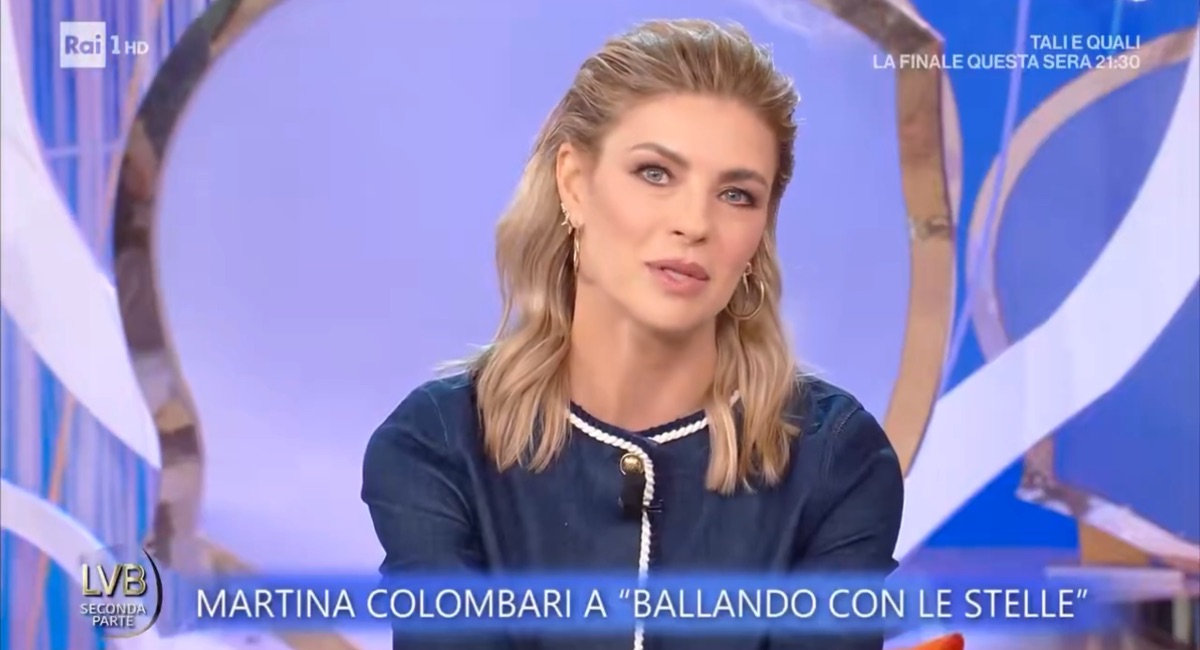 foto martina colombari 30gennaio