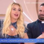 Valeria Marini a La volta buona fa un appello a Carlo Conti: “Prendimi a Sanremo”