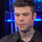 Fedez alza le aspettative per Sanremo 2026: “Succederà qualcosa di grande”