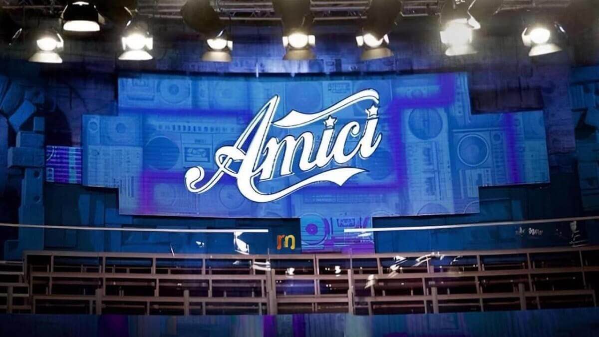 Foto logo Amici di Maria De Filippi