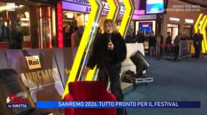 foto Alba Parietti poltrona