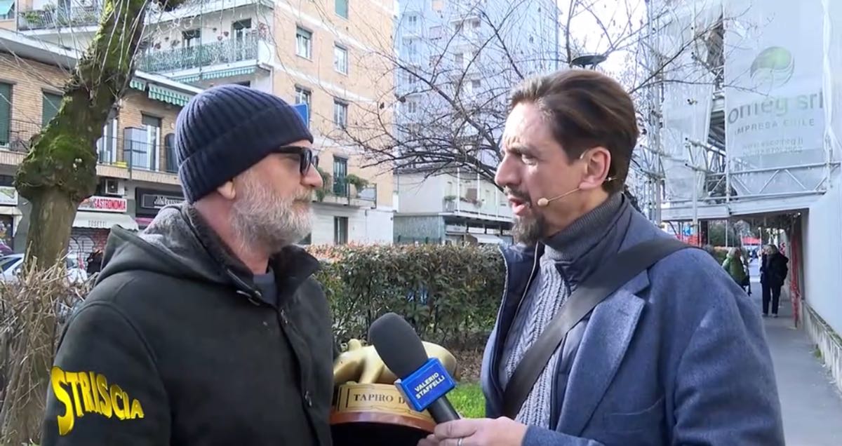 foto andrea pucci tapiro striscia