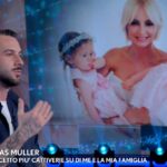 Andreas Muller a Verissimo contro gli hater sui social: “Mie figlie attaccate”