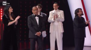 foto carlo conti laura pausini achille lauro