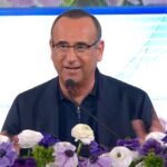 Carlo Conti svela un retroscena inedito: “Un’artista mi ha detto no”