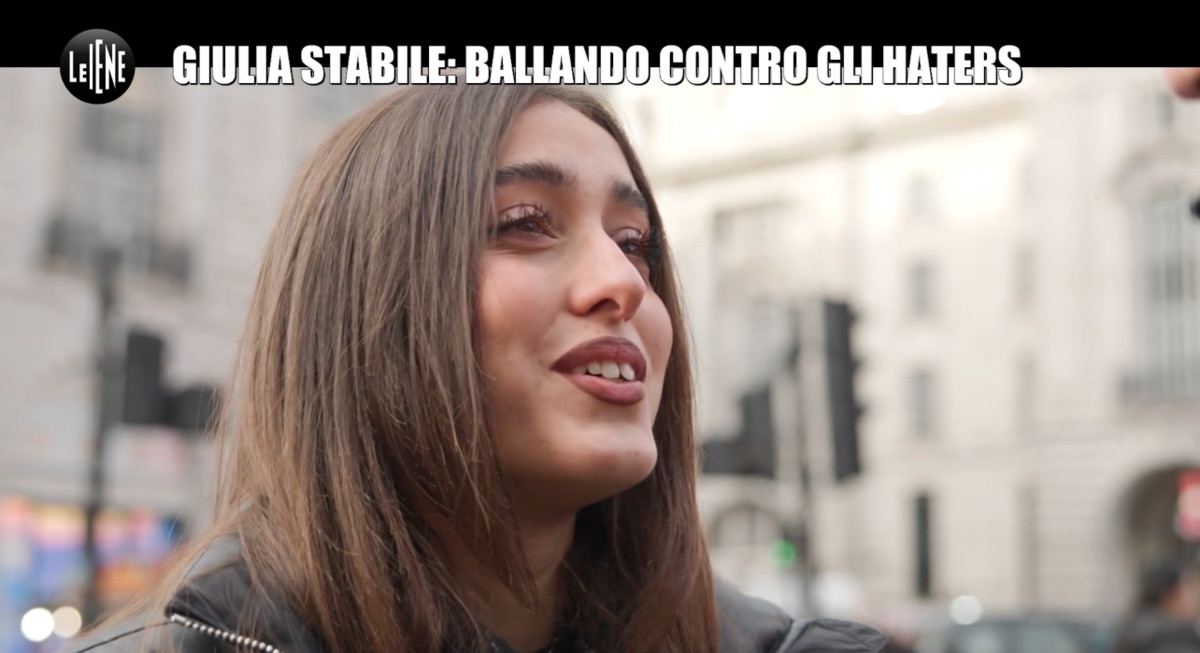 foto giulia stabile le iene