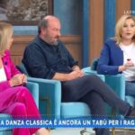 Bar Centrale, scintille Rosanna Lambertucci-Serena Bortone, che sbotta: “Smettila”