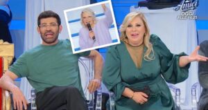 foto tina maria de filippi richiesta