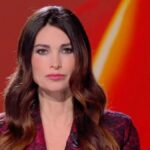 Manuela Arcuri tradita da un’amica che voleva rubarle il marito: lo sfogo