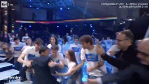 Foto Sal Da Vinci cade Domenica In