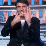 Sal Da Vinci felice dei balletti social con Per sempre sì: “Psicosi collettiva”