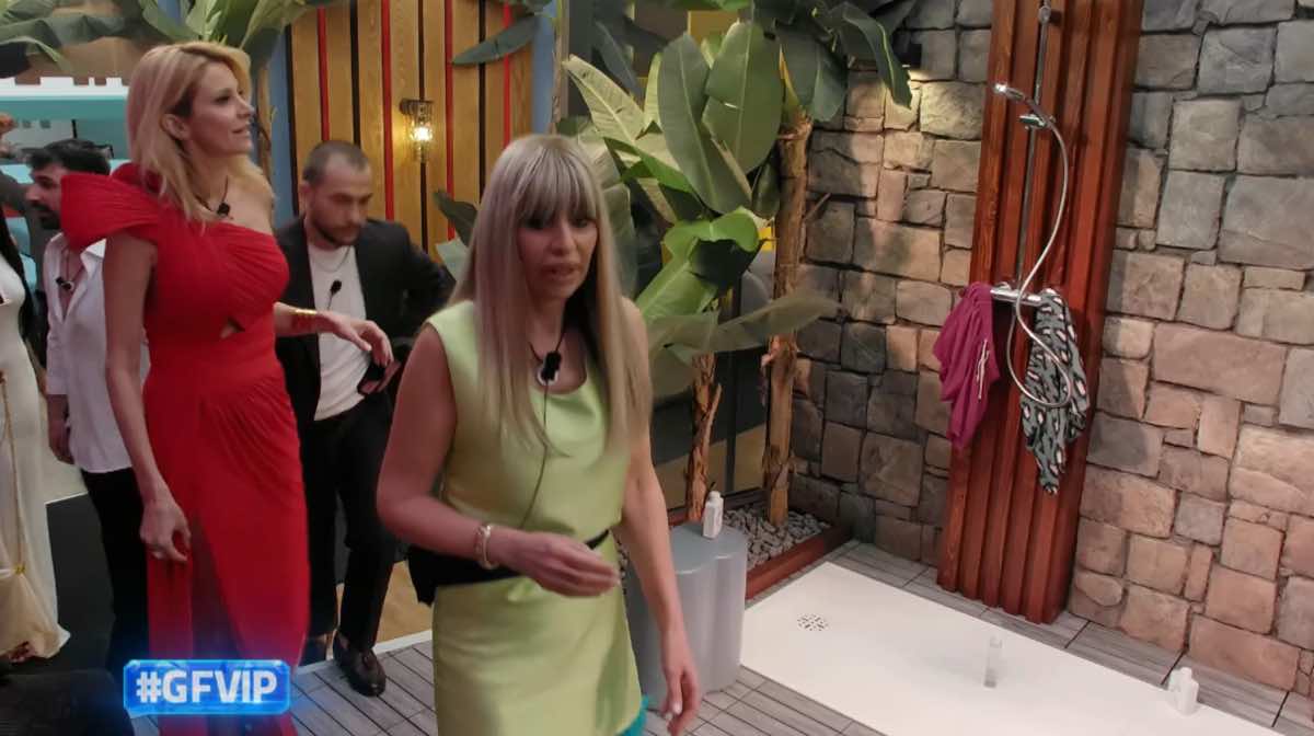 foto adriana volpe alessandra mussolini gfvip scontro