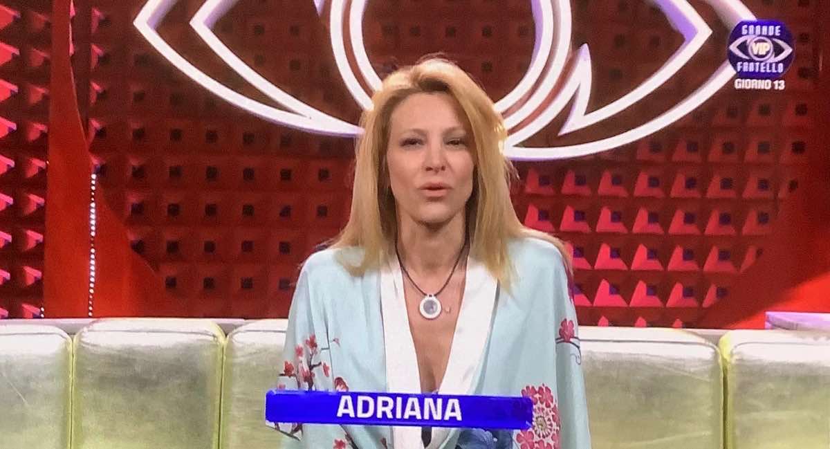 foto adriana volpe attacca mussolini gfvip