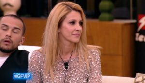 foto adriana volpe gfvip polemica elia