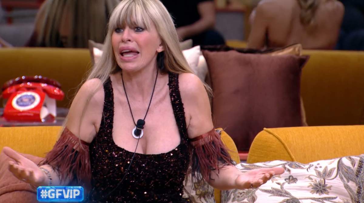 foto alessandra mussolini polemica gfvip