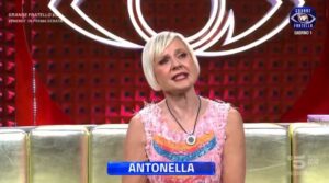 foto antonella elia confessionale gfvip