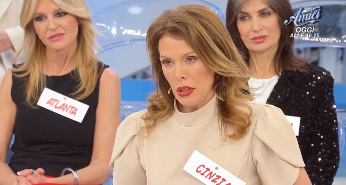 foto Cinzia Paolini polemica Tina