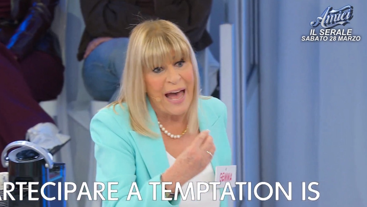 foto gemma galgani difende marina ued