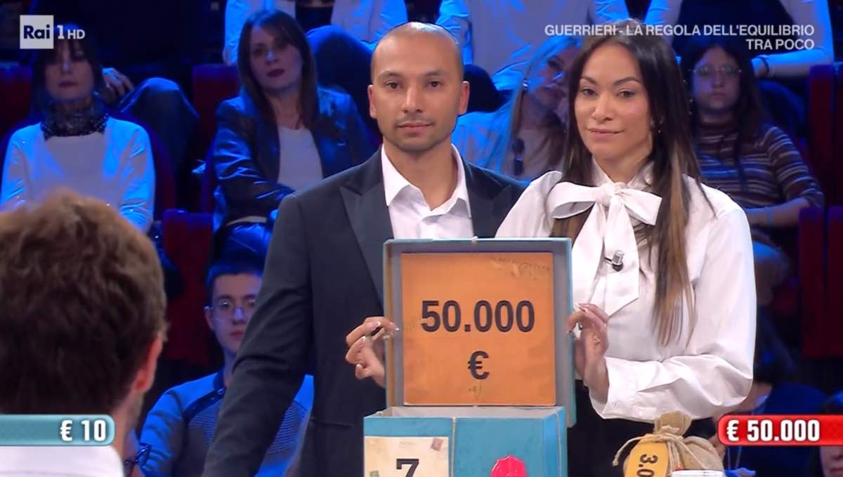 foto leila vince 50 mila euro