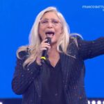 Domenica In speciale Sanremo travolge Amici e Verissimo: gli ascolti del 1 marzo