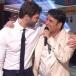 Sal Da Vinci grato a Stefano De Martino: “Ha contribuito al mio successo”