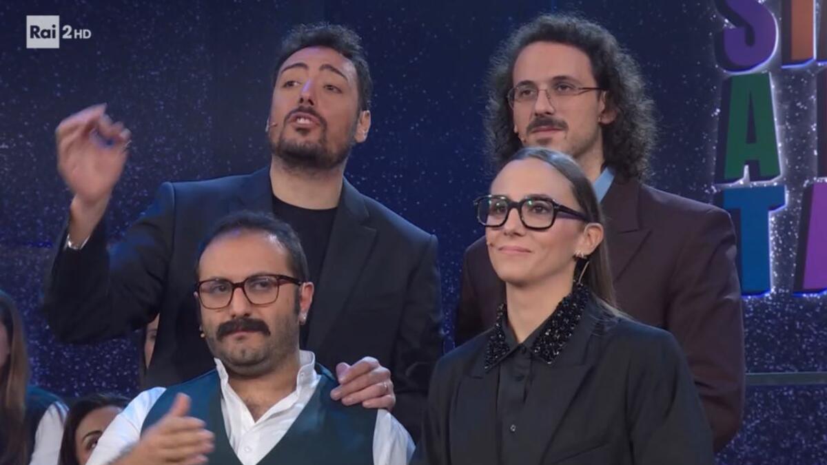 foto stasera a letto tardi