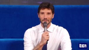 foto stefano de martino sanremo tg1