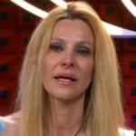 Adriana Volpe in crisi nera al GF Vip dopo le critiche: “Profondamente ferita”