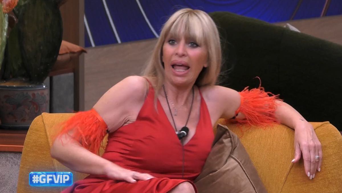 foto alessandra mussolini gfvip polemica volpe