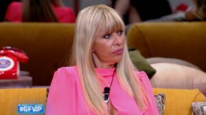 foto alessandra mussolini polemica gfvip