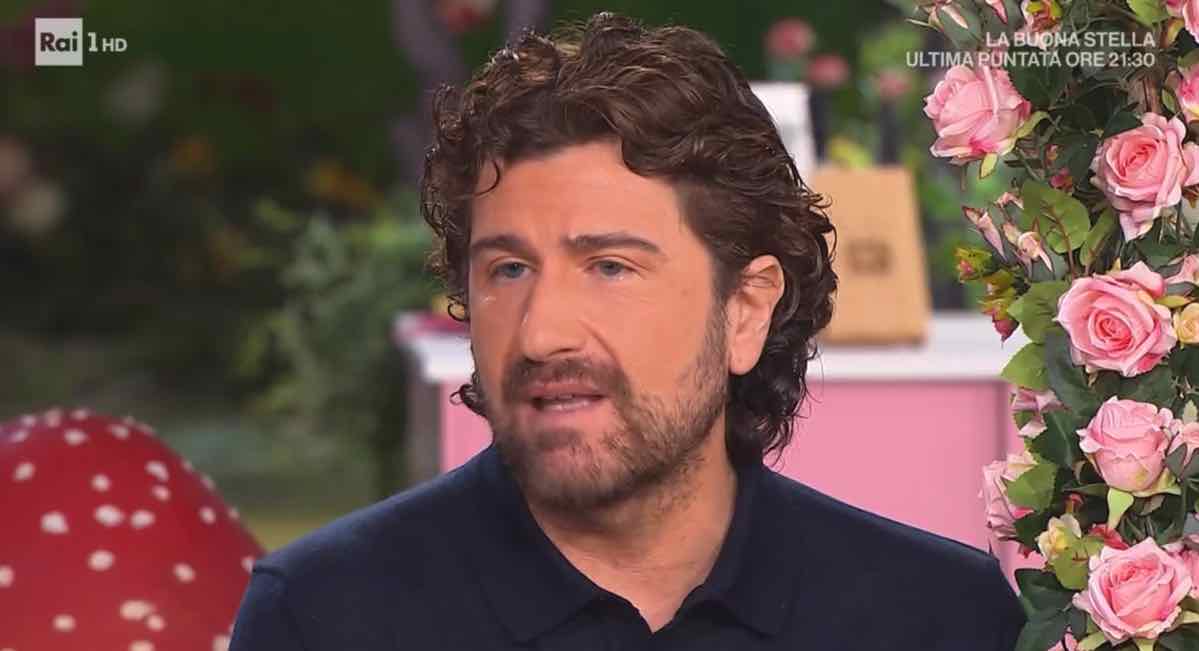 foto alessandro siani e sempre mezzogiorno