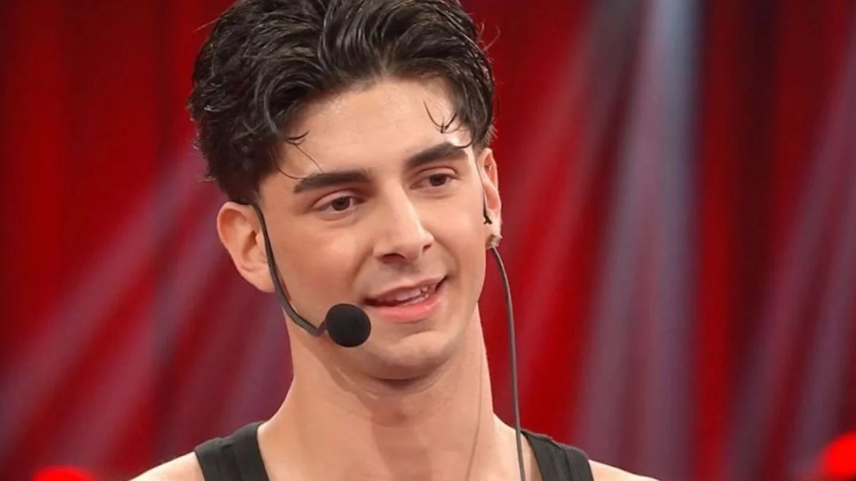 Foto Alex Casu serale Amici 25