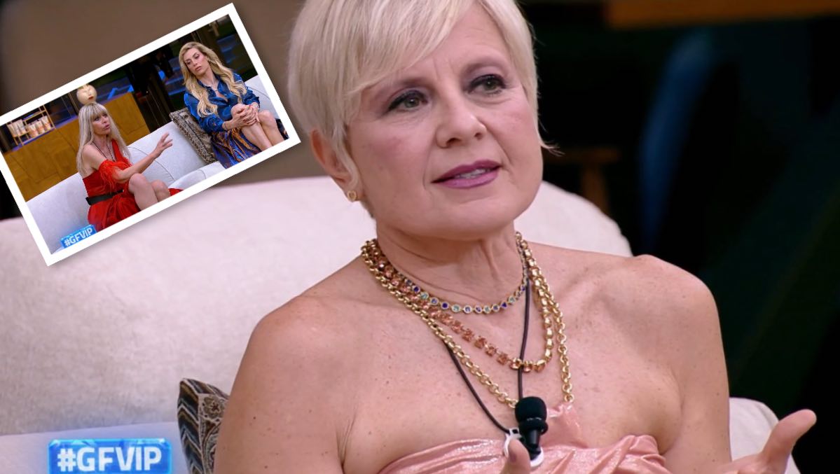 foto antonella elia contro mussolini casuro gfvip