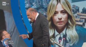 foto bruno vespa contro Provenzano