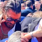Can Yaman costretto a respingere una fan invadente: cos’è successo (VIDEO)