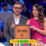 Affari Tuoi: Chiara si fida del fratello e accetta l’offerta di 35.000€