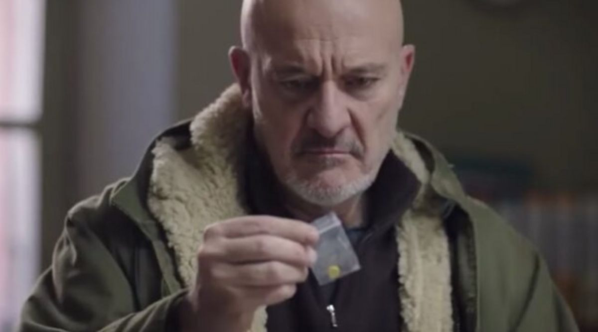 foto claudio bisio uno sbirro in Appennino