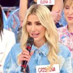 Uomini e Donne, colpo di scena: Cristina Tenuta avvistata con un cavaliere