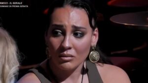 Foto Francesca Manzini lacrime GF Vip