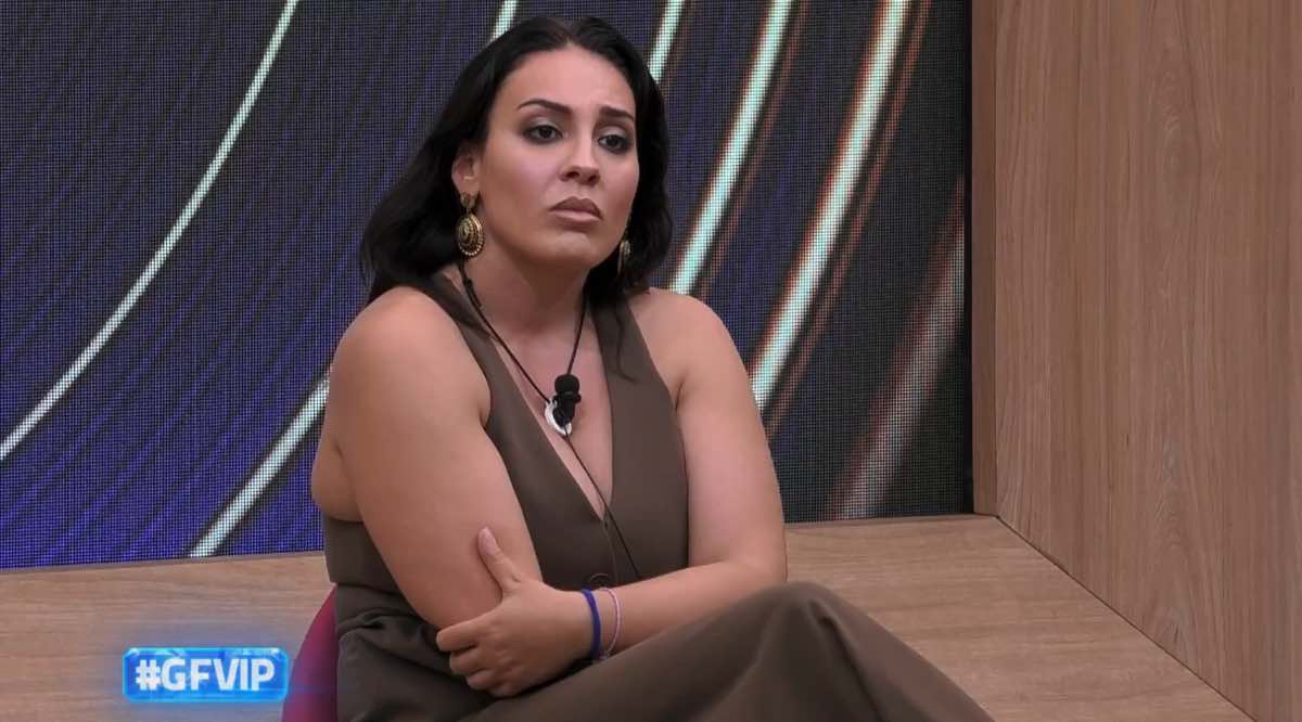 foto francesca manzini sotto accusa gfvip