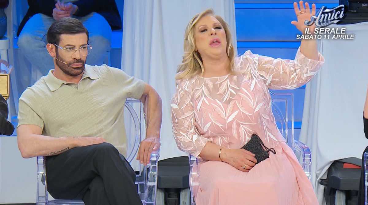 foto gianni sperti tina cipollari contro cinzia